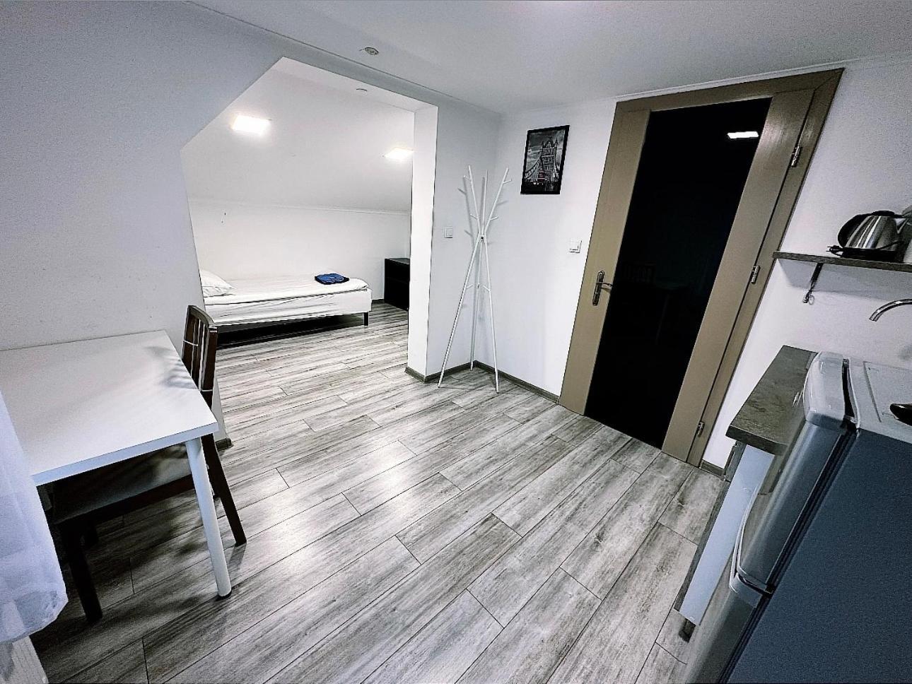 Apartamenty Retro Dąbrowa Górnicza Exterior foto